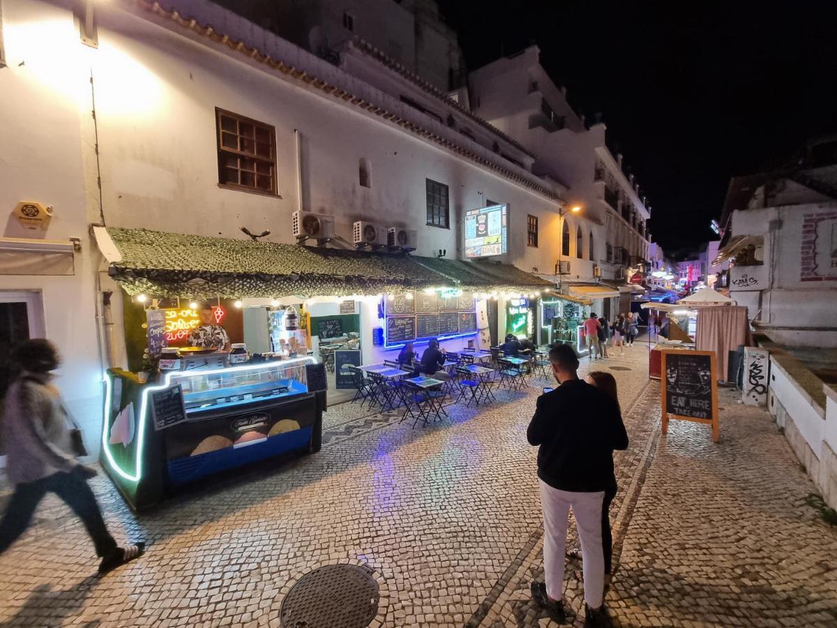Wonder Charm Guesthouse Albufeira Exterior photo
